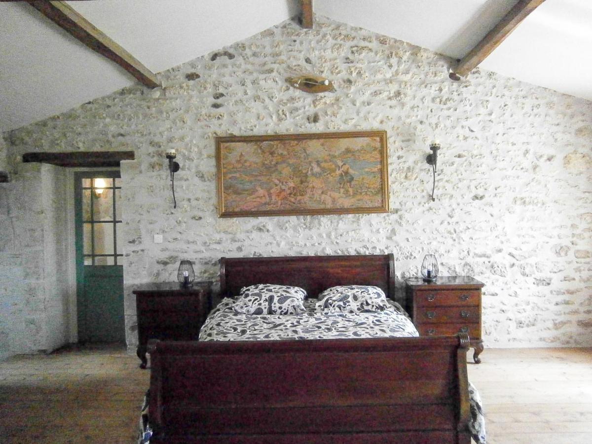 Bed and Breakfast Le Charhido Saint-Fort-sur-Gironde Zewnętrze zdjęcie